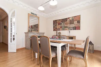 Trivao Passeig De Gracia Apartment Barcelona