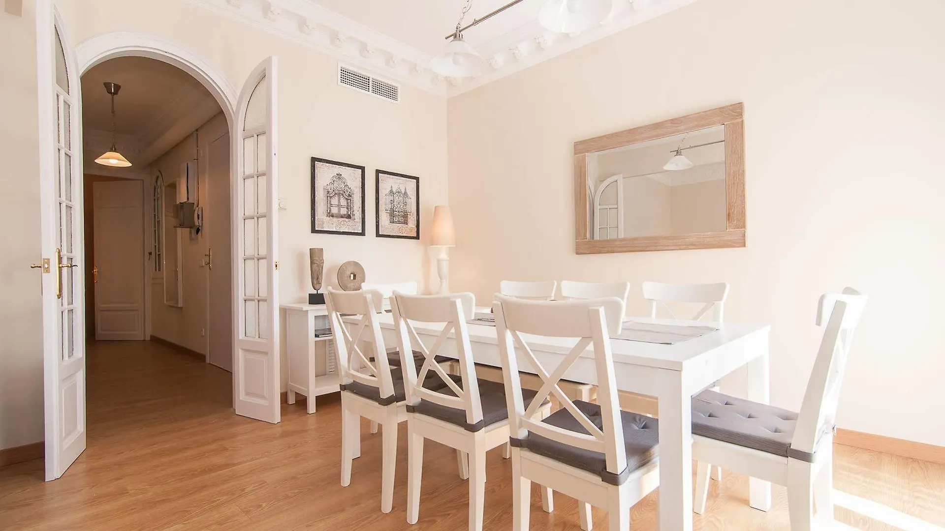 Trivao Passeig De Gracia Apartment Barcelona
